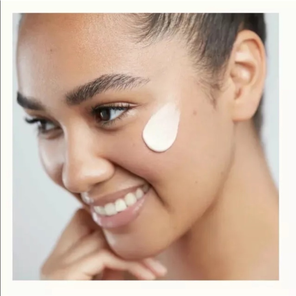 Elemis Superfood glow priming moisturizer - Picture 8 of 10
